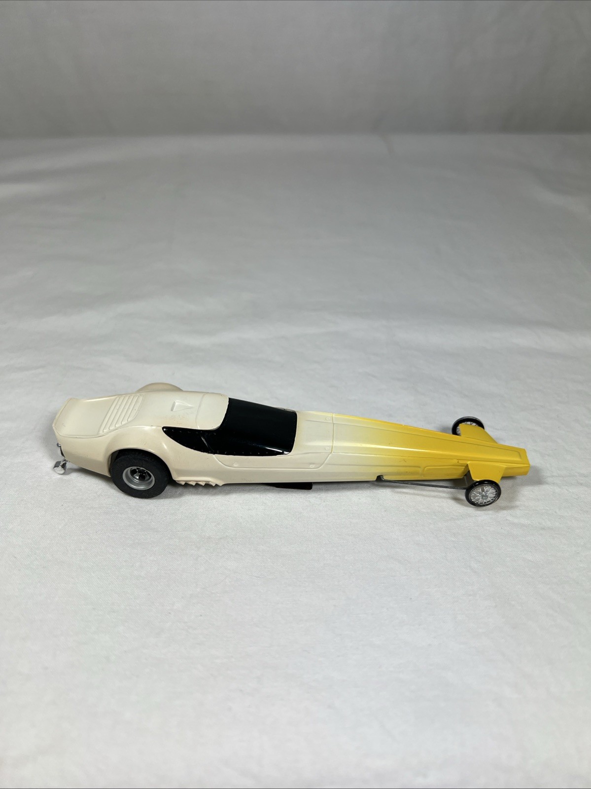 Aurora AFX Dodge Fever Dragster Magnatraction 4-Gear HO Scale Slot Car