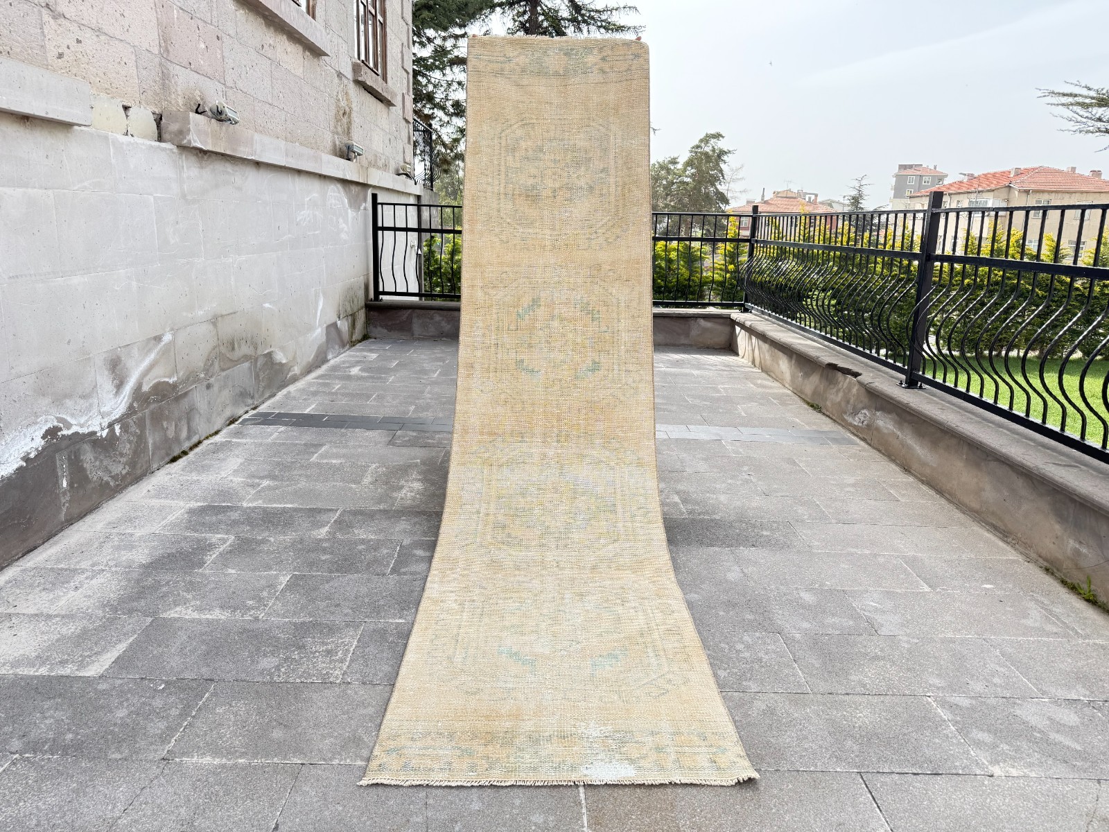 Vintage 3x11 Turkish Runner | Muted Gold & Honey Oushak | Hand-Knotted Rug