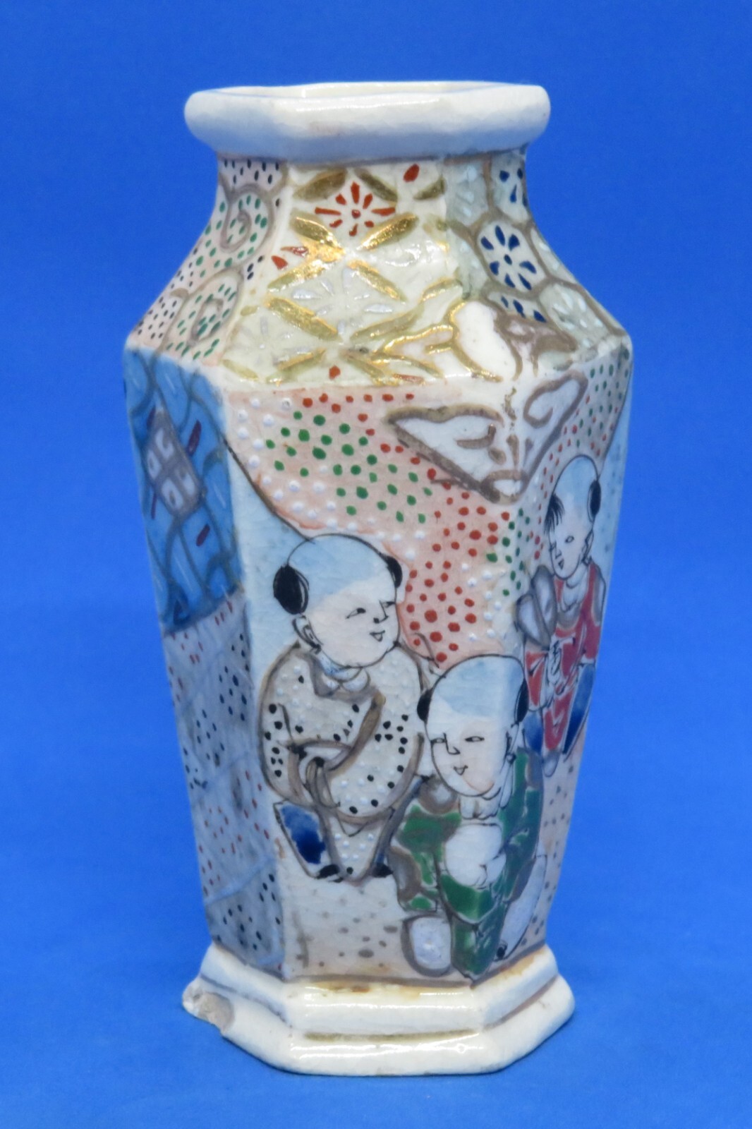 Japanese Satsuma vintage Victorian Meiji Period oriental antique white vase