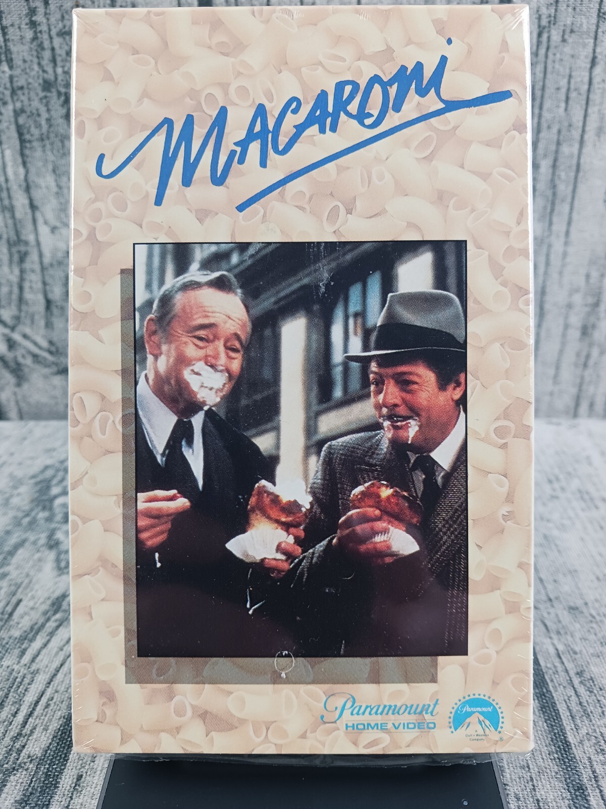 Macaroni (Betamax, 1986 Paramount Pictures) Pre-Owned, Good Condition 