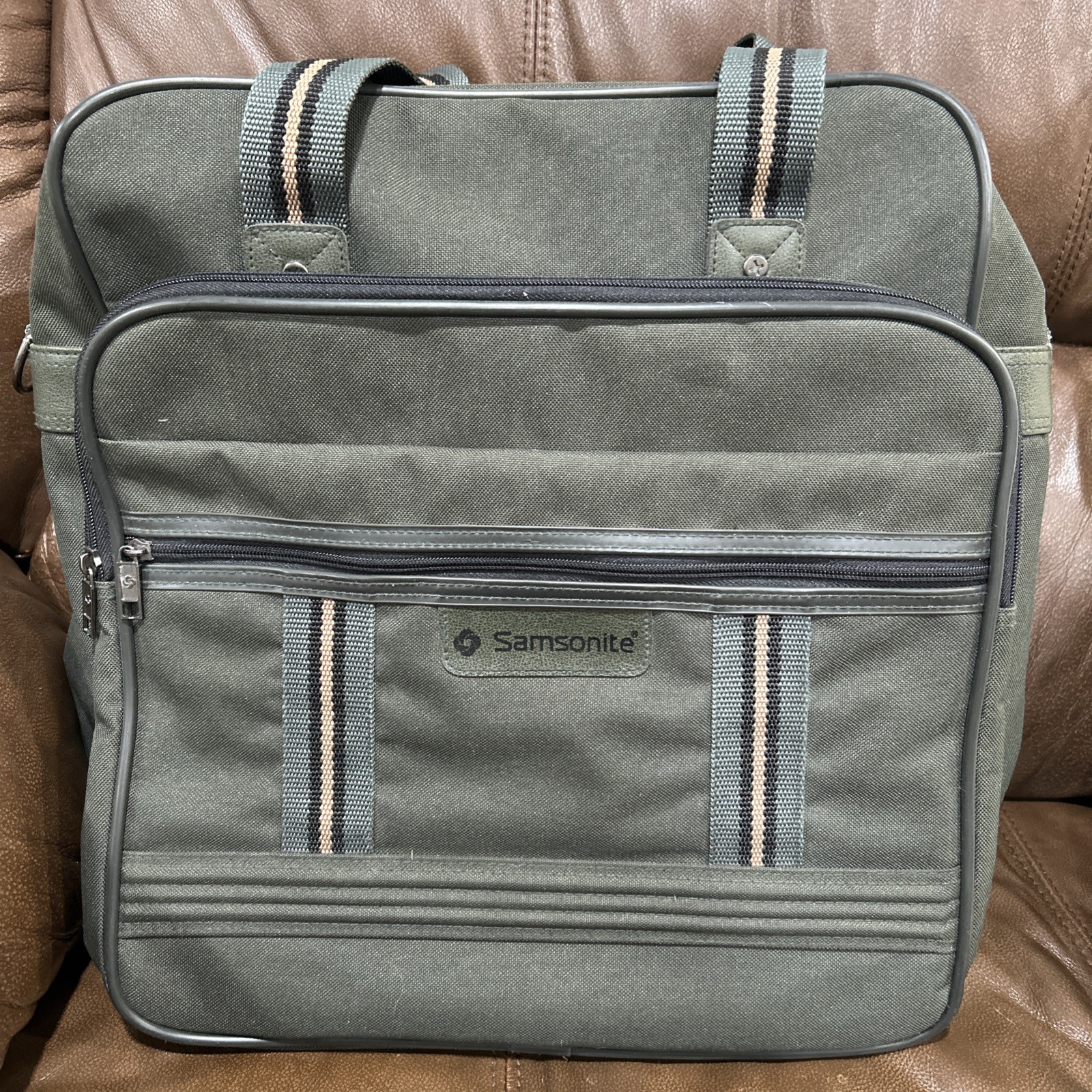 Vintage Samsonite Green Overnight  Travel Bag 90's Great Condition