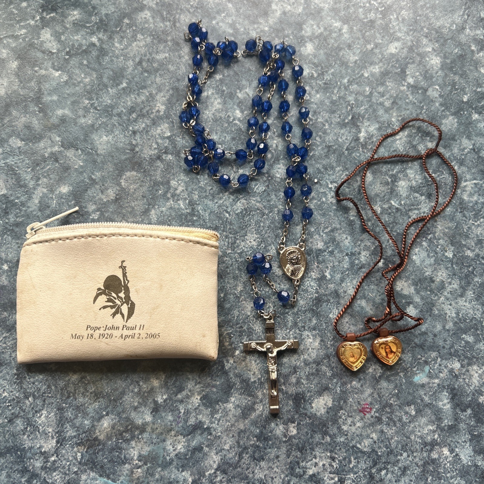 vintage rosary beads with case 