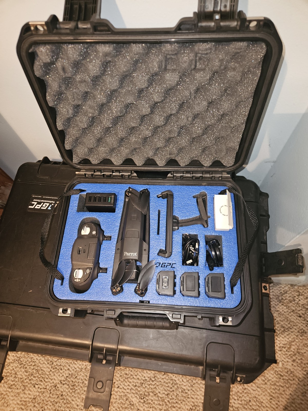 Parrot ANAFI  Pro Tactical Drone 4K Camera & FLIR Lepton 3.5 Sensor