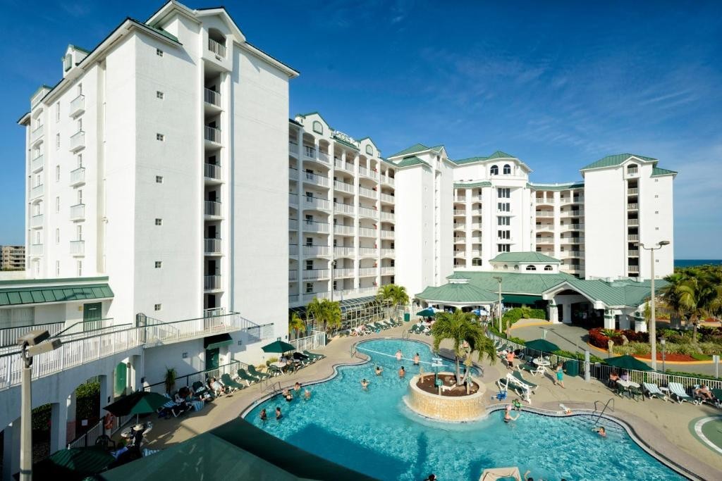 Resort on Cocoa Beach Penthouse week 27 Independence Day Week!