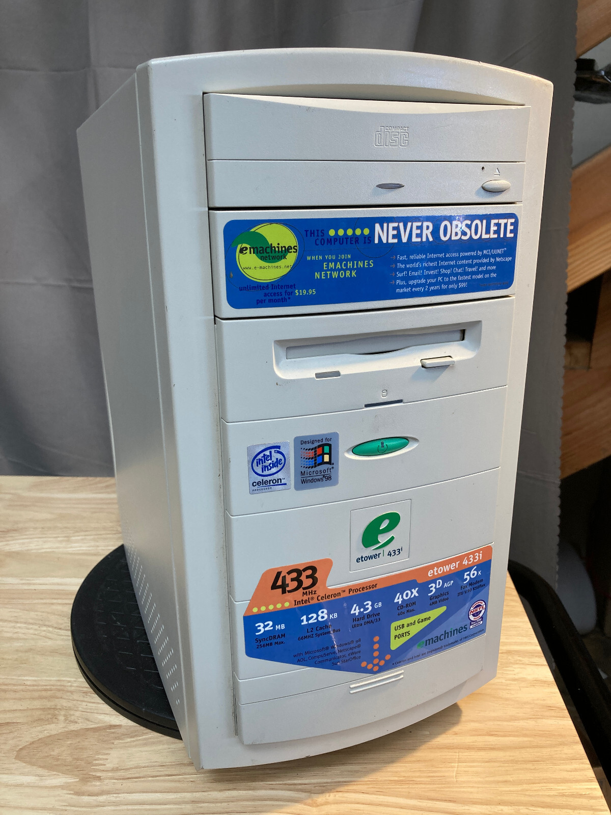 Emachines e-tower 433i NEVER OBSOLETE Desktop PC 32MB RAM + Windows 98 SE