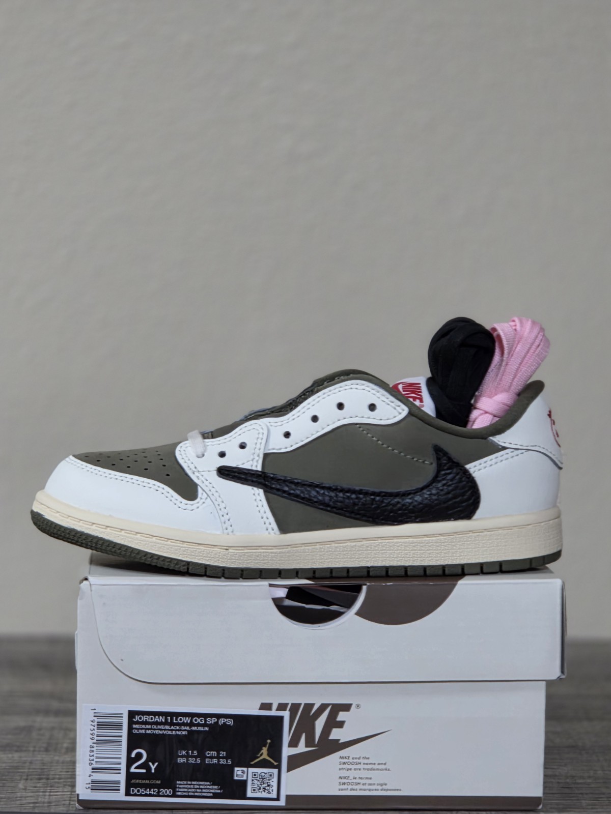 Nike Air Jordan 1 Low OG SP PS Boys Sneakers 2Y White Olive Black Retro