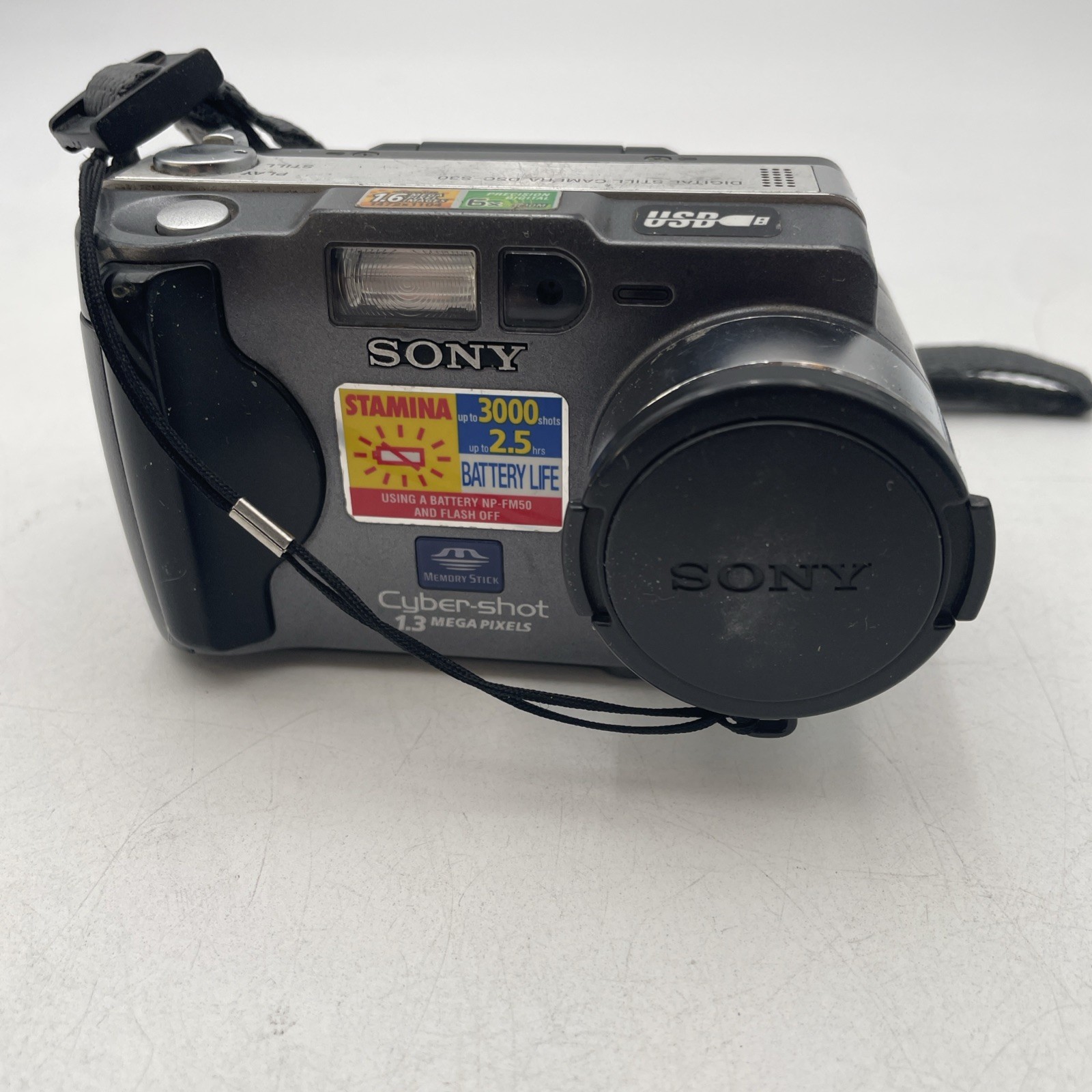 Sony Cyber-Shot DSC-S30 1.3MP Digital Camera+Battery- Tested and Working