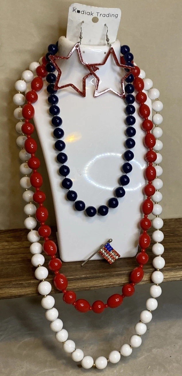 Fourth of July patriotic jewelry lot 5 Pc Lot