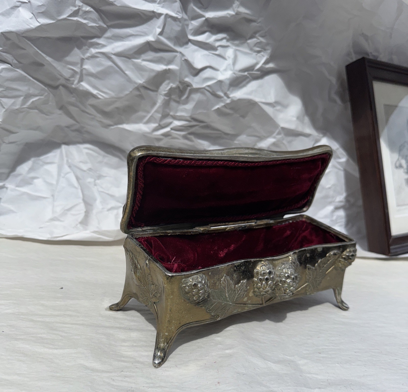 Vintage Metal Jewelry Box Trinket Casket Grapes Vine Red Velvet Lined