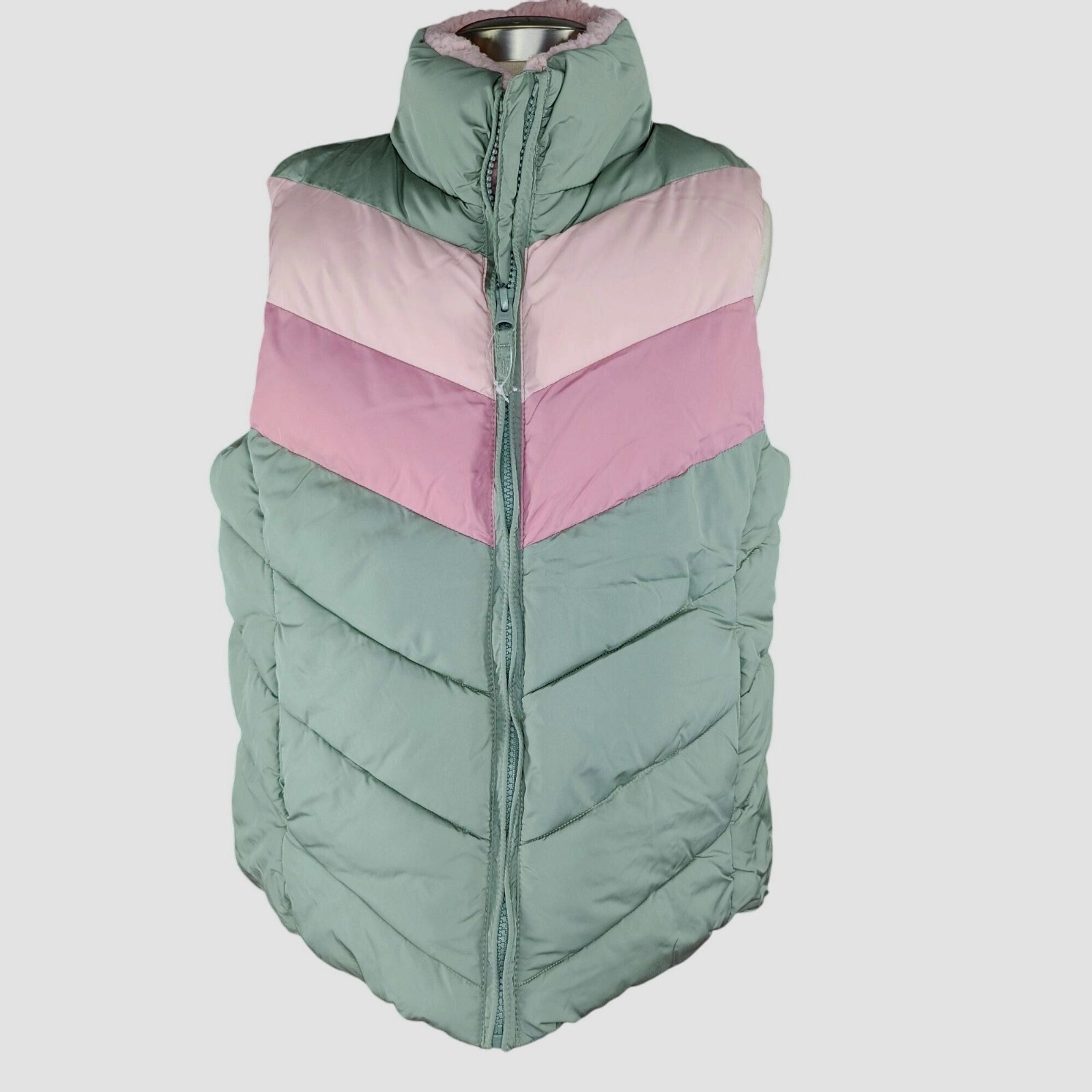 Girls Chevron Puffer Vest With Zipper Closure & High Collar Size XL 14 By Place