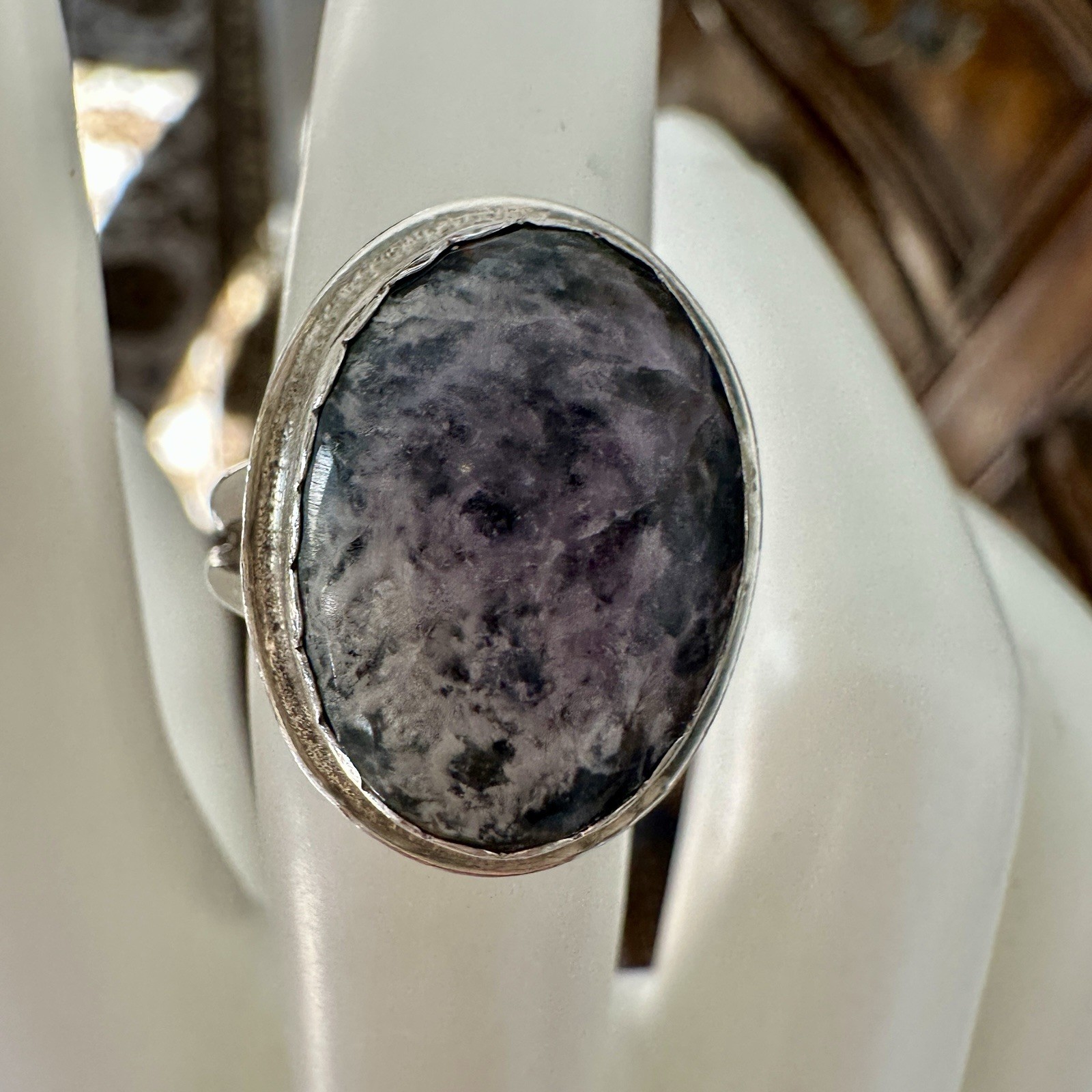 Navajo Accent Ring Size 6.5 Purple Amethyst Wispy Vein Quartz 925 Sterling 5.5g