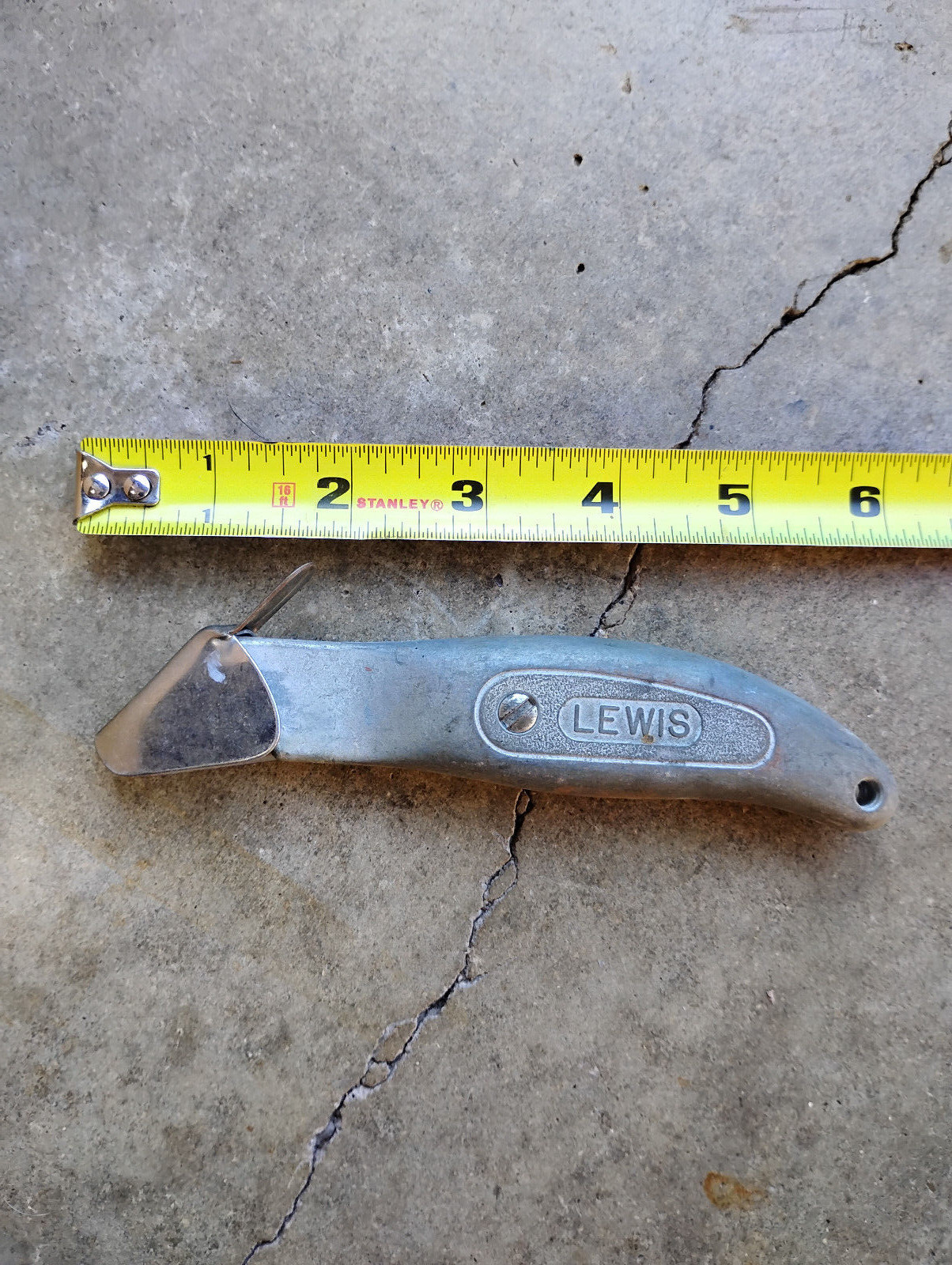 Lewis Razor Knife Box Cutter Vintage Tool With Guard