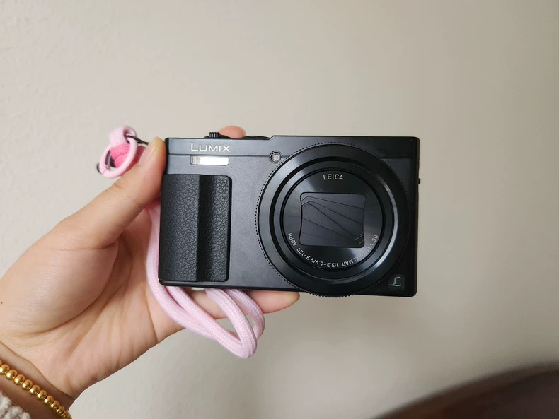 Panasonic Lumix DMC-ZS50 12.1MP Digital Camera 30x Optical Zoom 95% New Tested