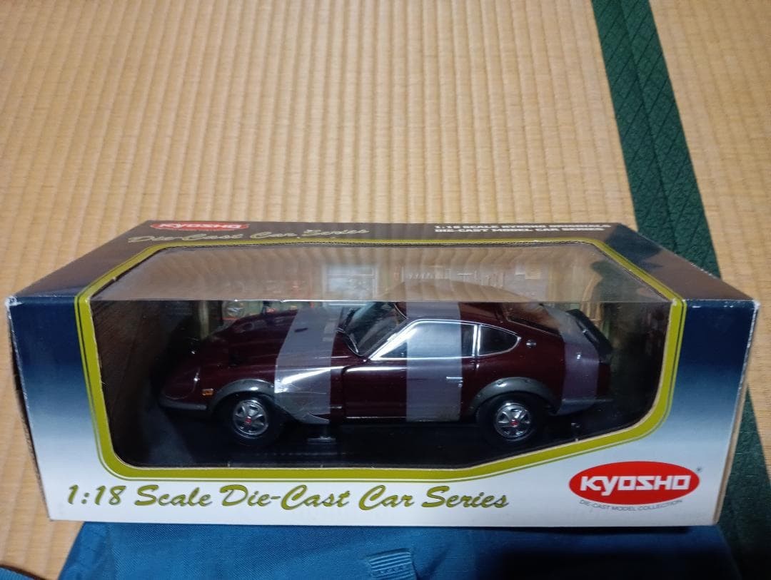 KYOSHO 1:18 NISSAN 240Z-G Diecast Model
