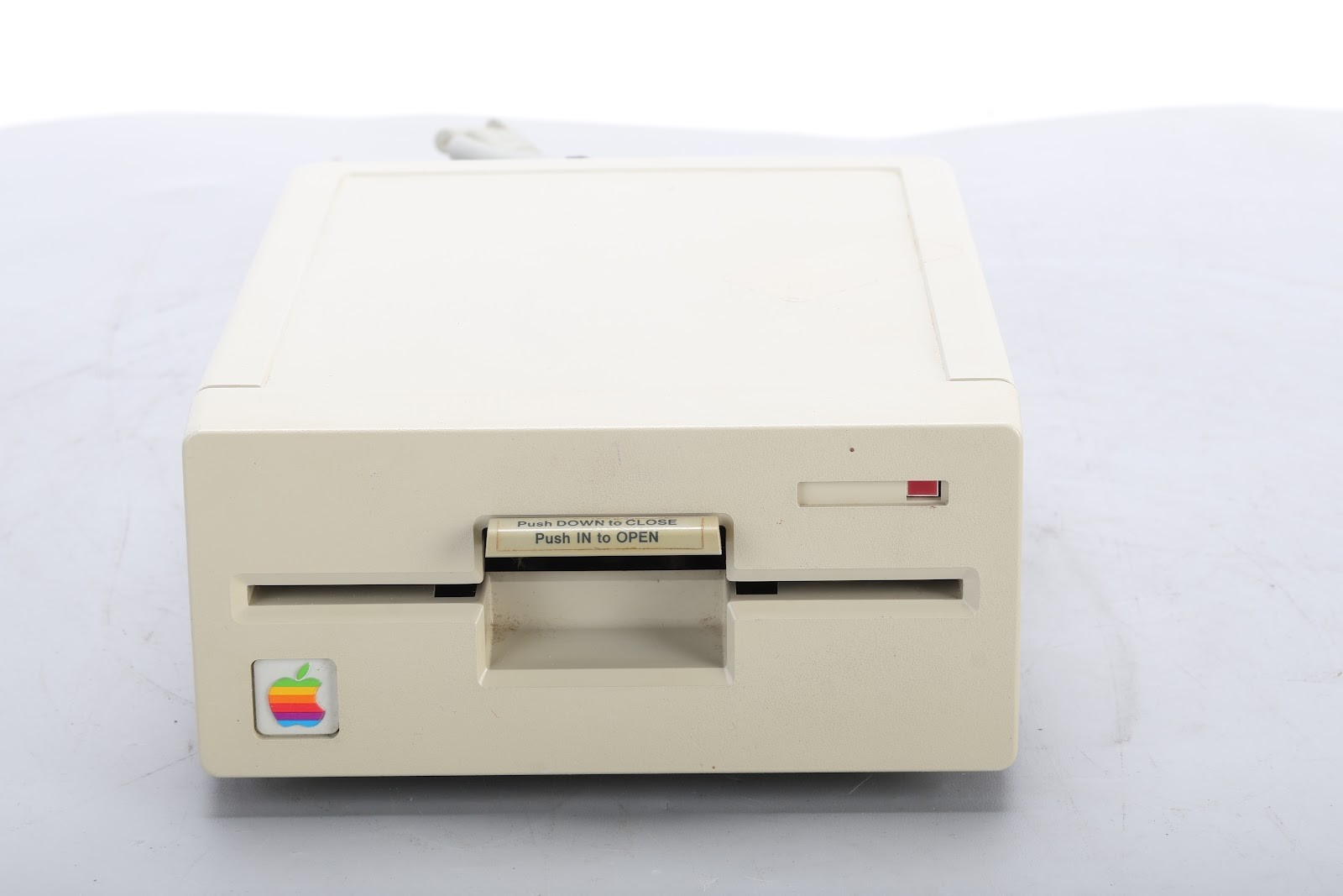 Apple A9M0107 5.25-Inch Internal Drive - Fair Condition