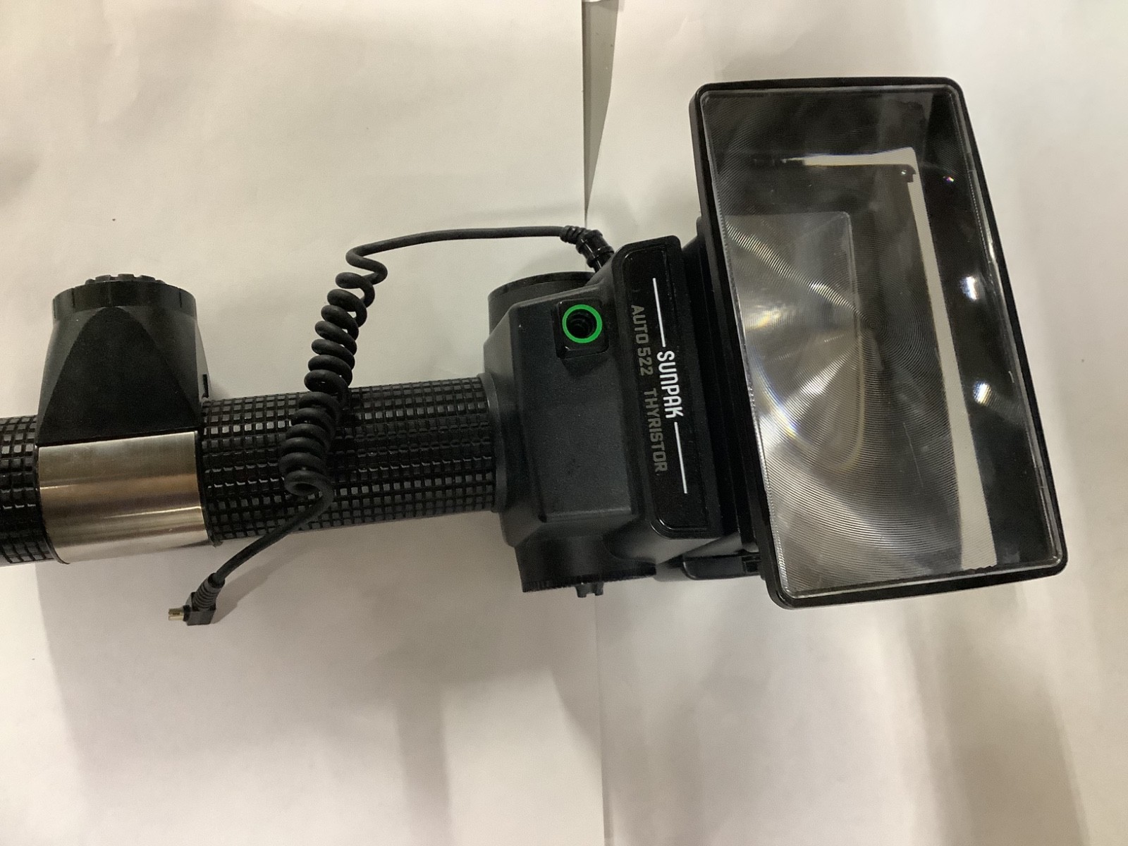 Sunpak Auto 522 Thyristor Electronic Camera Flash Read