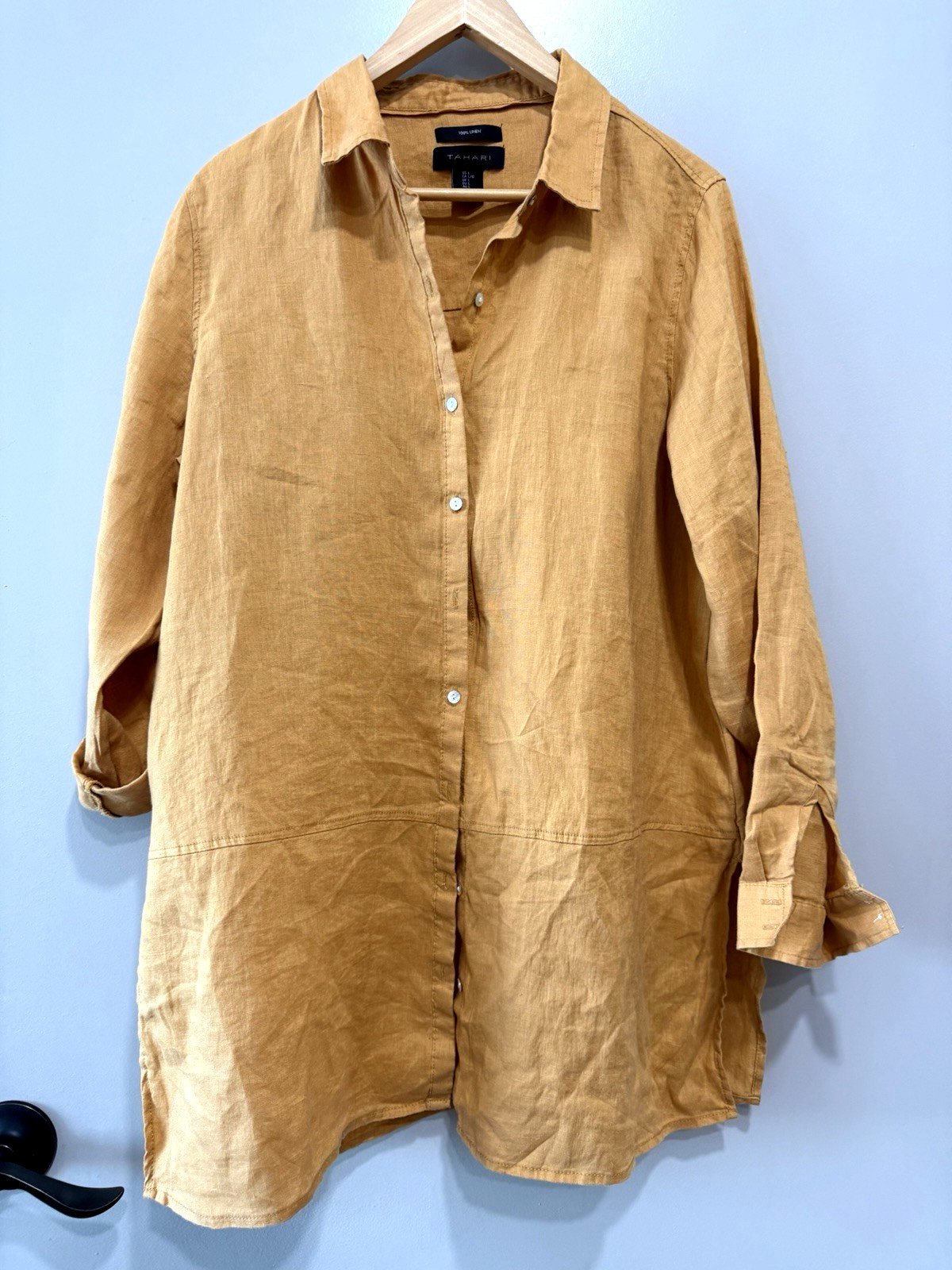 Tahari Linen Tunic Top Button Down Roll Tab Long Sleeve tunic tan panel Womens L