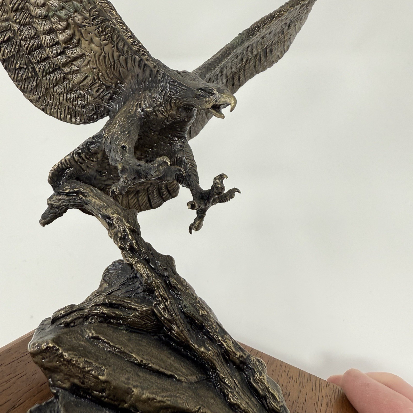 Vtg Bronze Bald Eagle Dead Aim by Wally Shoop Wood Base Signed #555/2500 COA