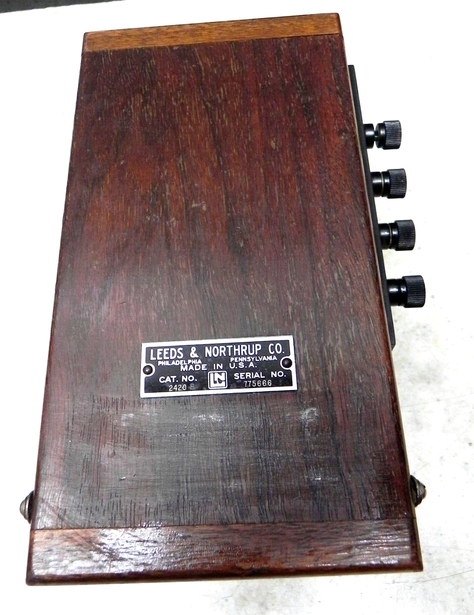 Antique Leeds & Northrup Electric Measuring Instrument-Rosewood Case  (BB)