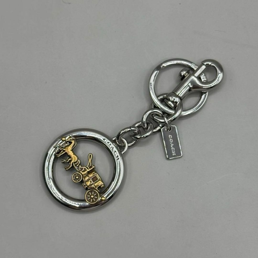 Unused Coach Key Holder Key Ring Horse & Carriage Silver Color
