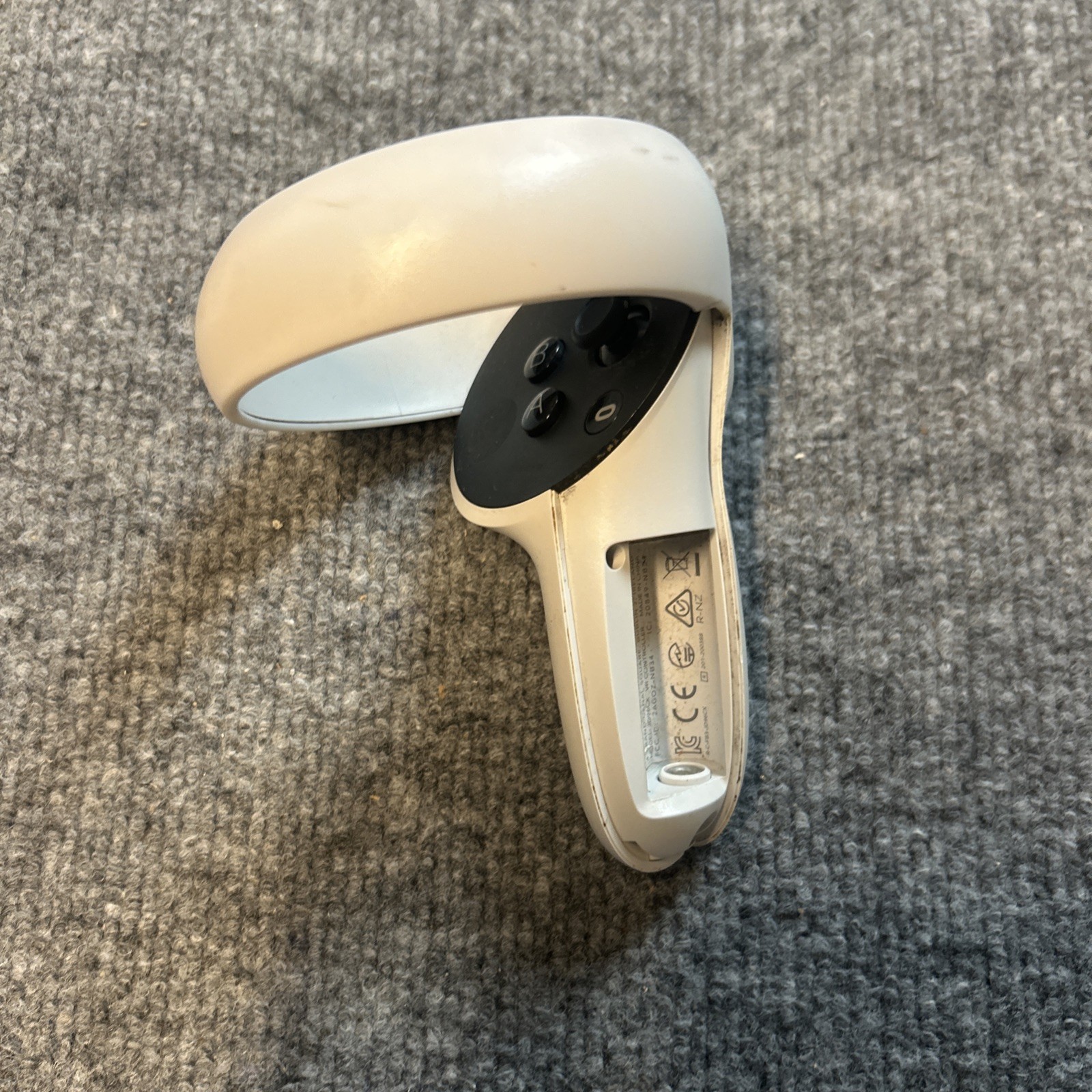 Genuine Original Meta Oculus Quest 2 VR LEFT Touch Controller Only *No Bat Cover