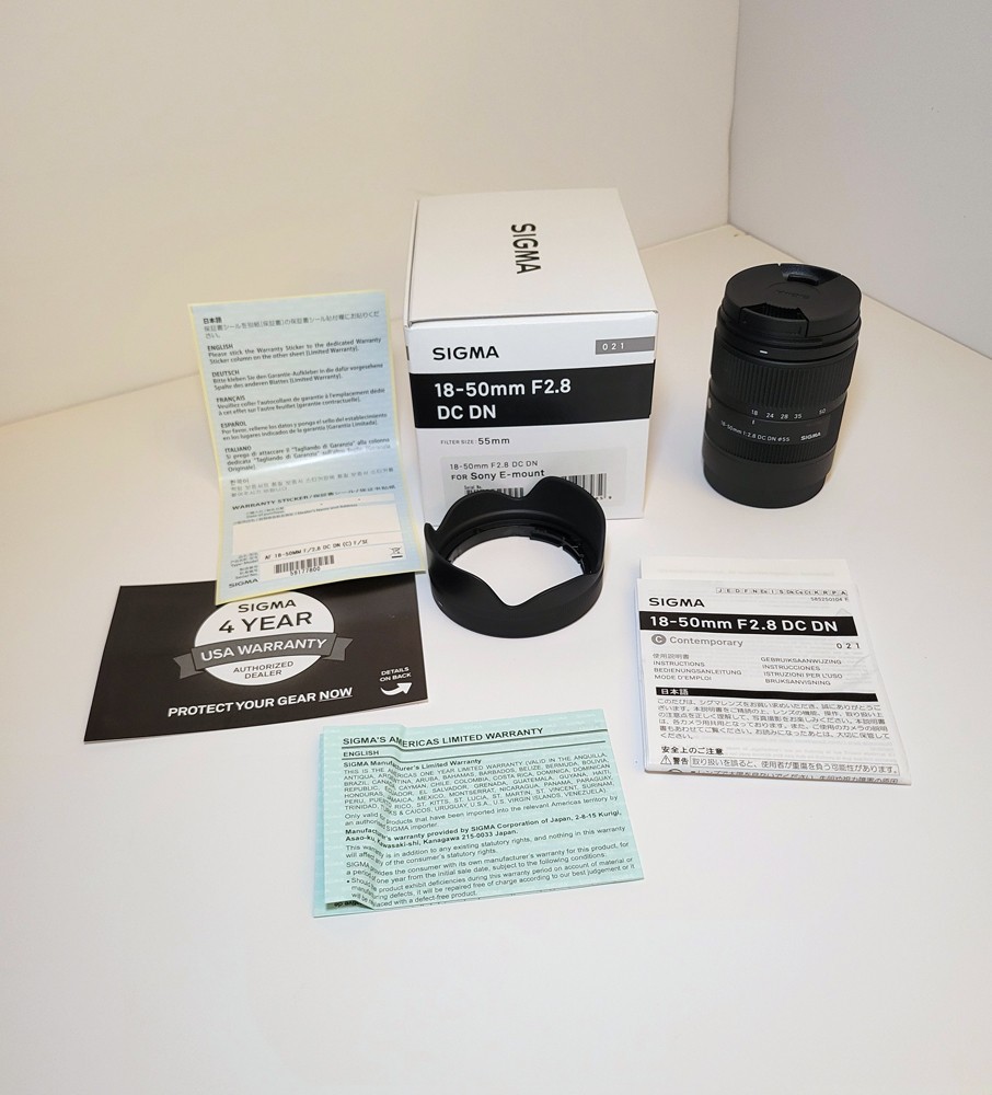 SIGMA 18-50MM F2.8 ZOOM LENS FOR SONY E-MOUNT (585965)