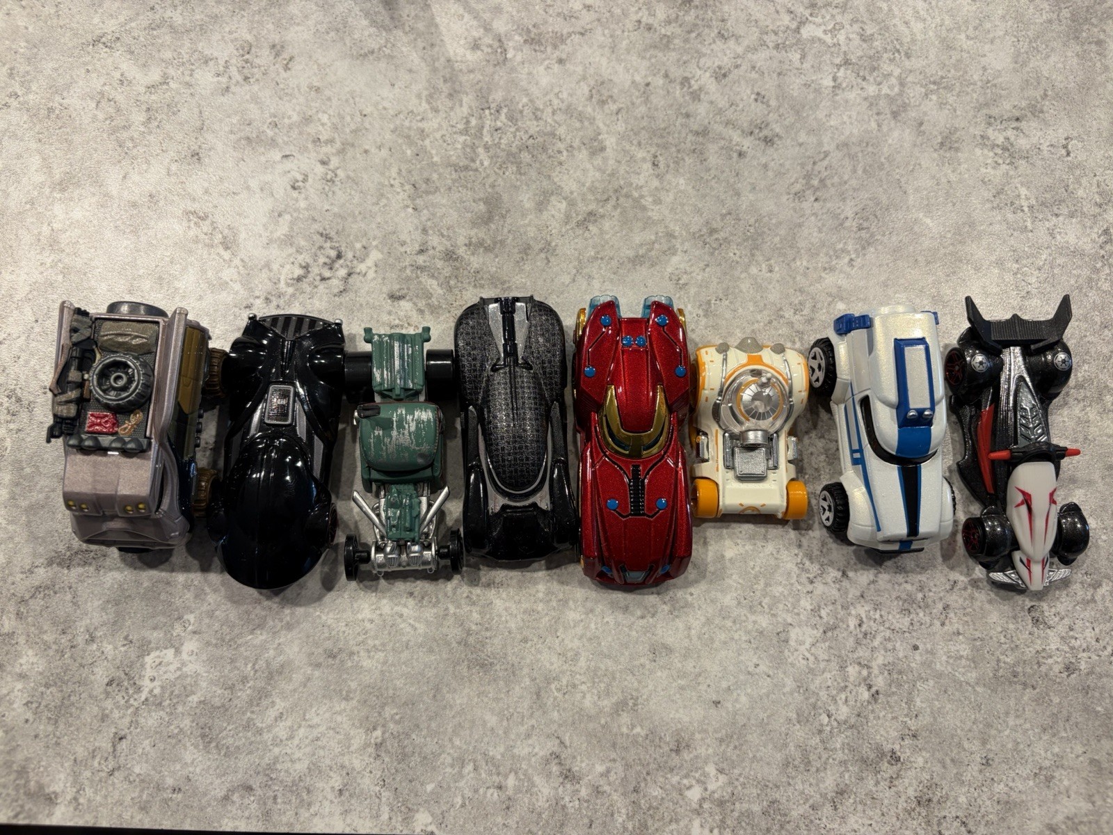 Hot Wheels Lot Star Wars The Force Awakens Astromech Droid BB-8 - 2014 Mattel