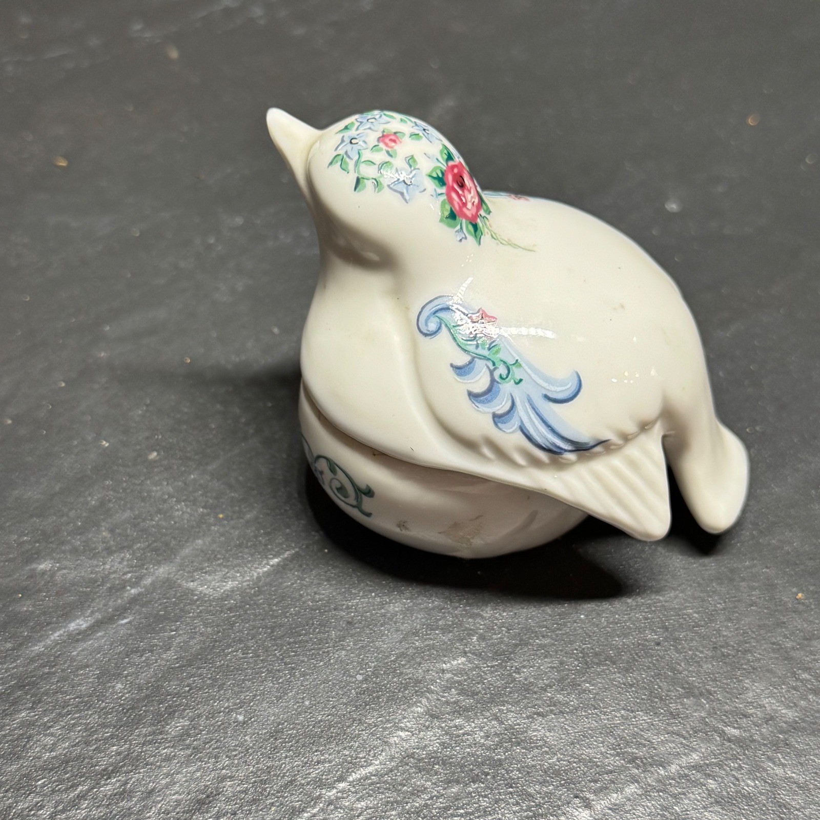 Elizabeth Arden Southern Heirlooms Porcelain Bird Trinket Box Candle Japan Vtg