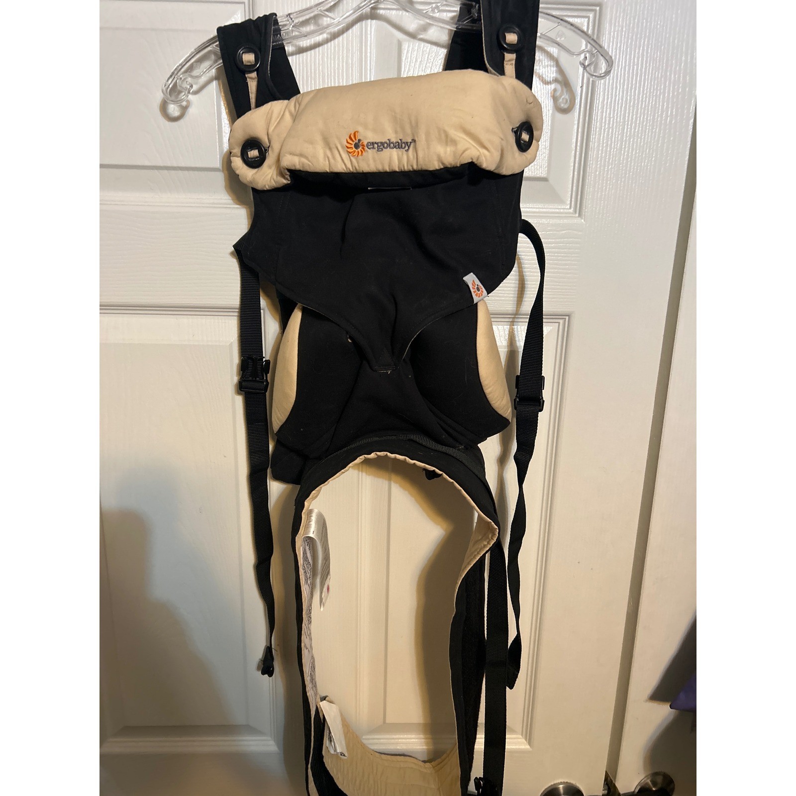 Ergobaby Black Beige Baby Carrier Infant Toddler Adjustable Straps
