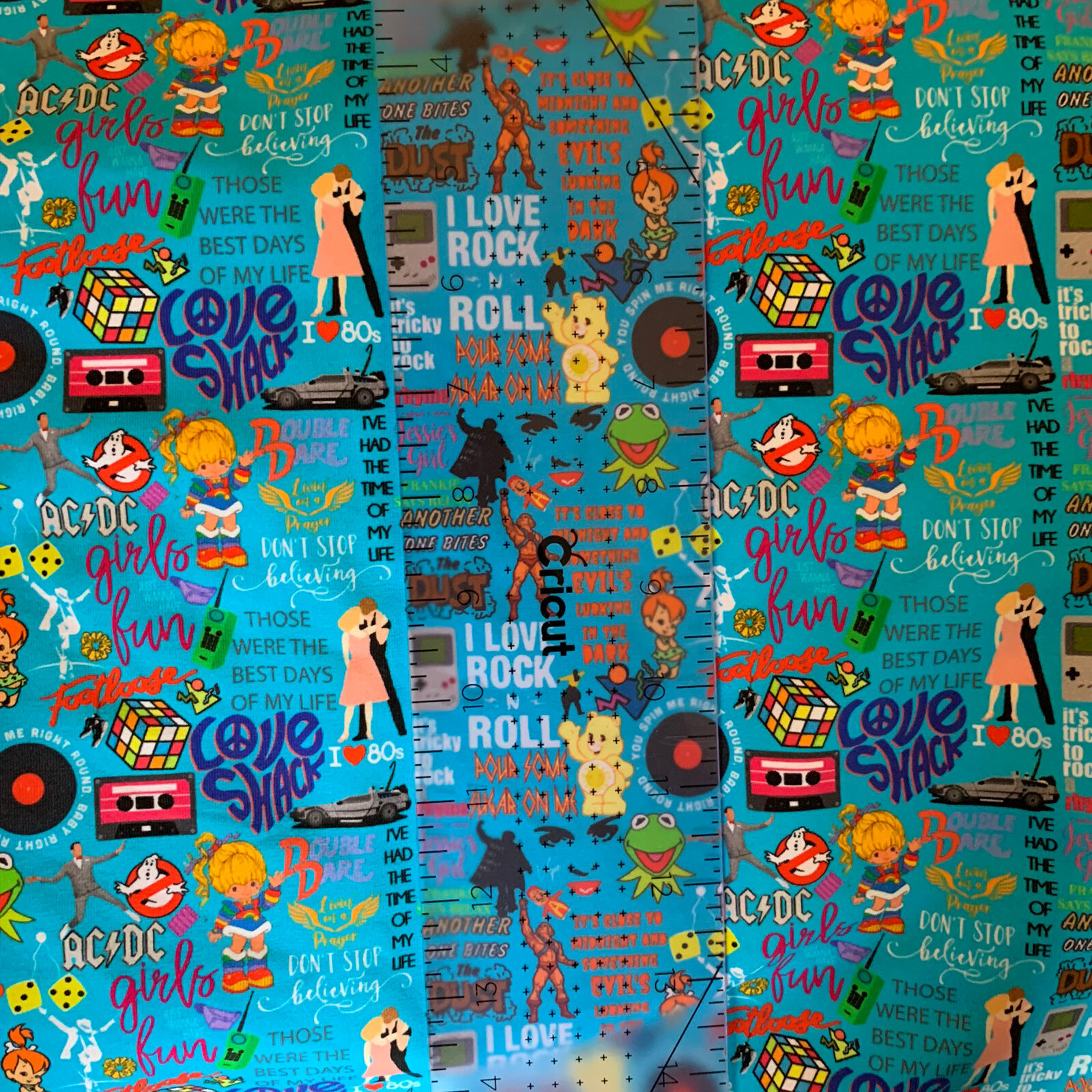 Custom Tumbler Cut Cotton Blend 9x14 80s Icons Inspired