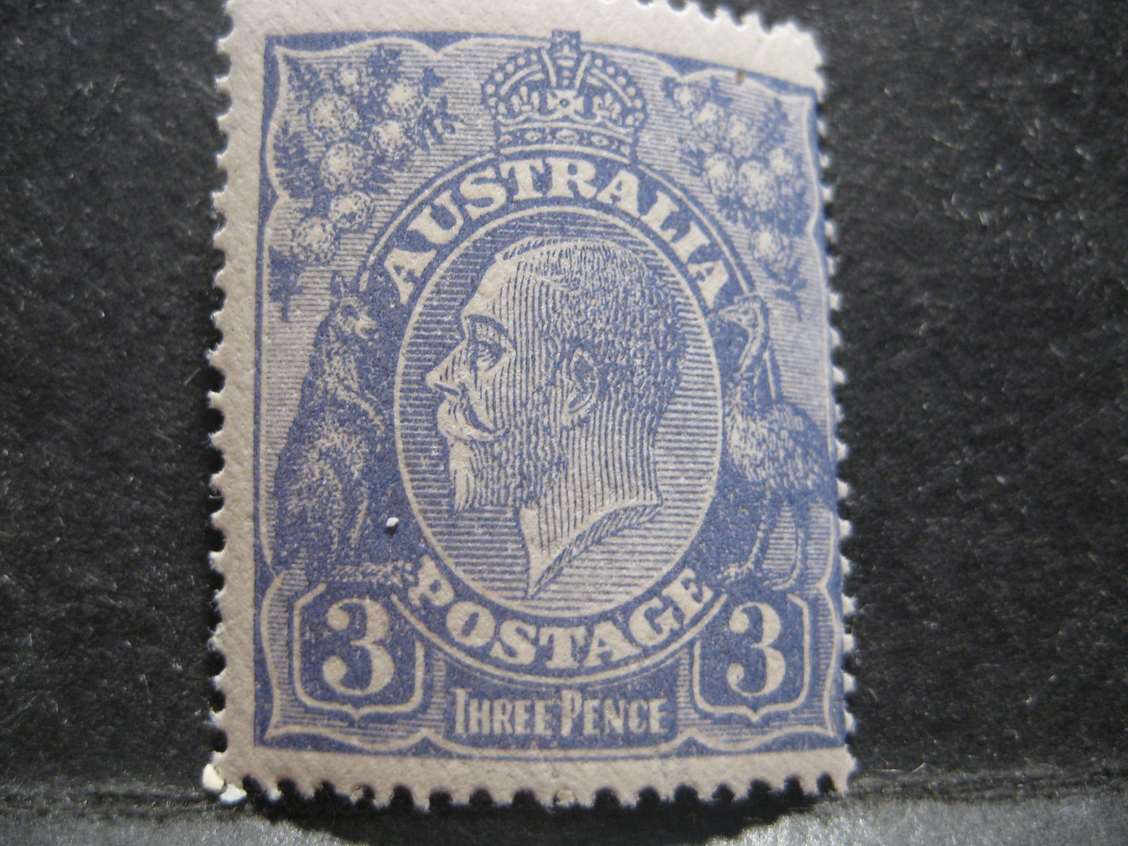 Australia #30 Mint Never Hinged- WDWPhilatelic (N9X)  (3/26)