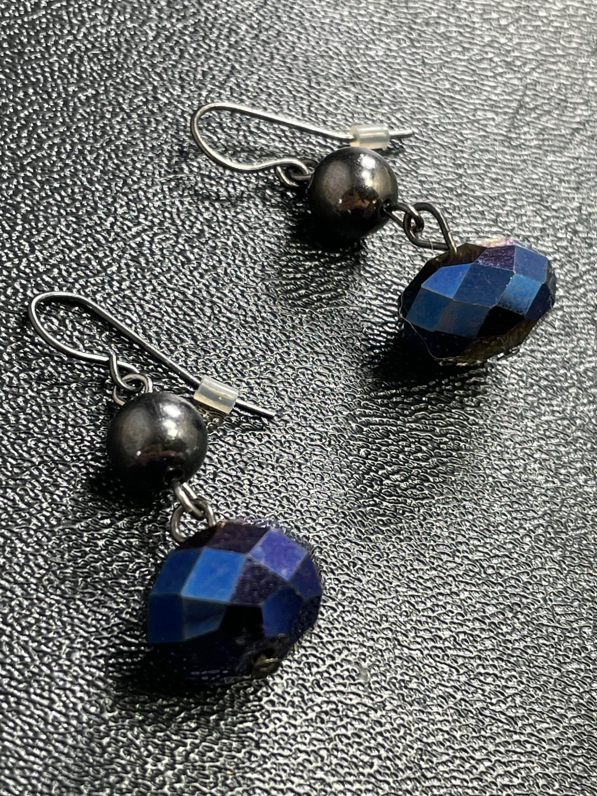 Vintage 1.3” Blue Metallic Faceted Beaded Dangle Earrings