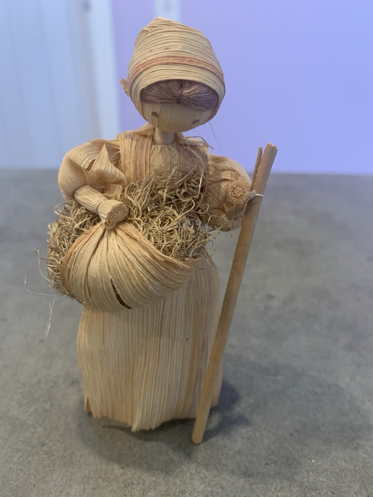 Vintage Hand Made Corn Husk Doll Folk Art Girl with Bushel 6" Tall