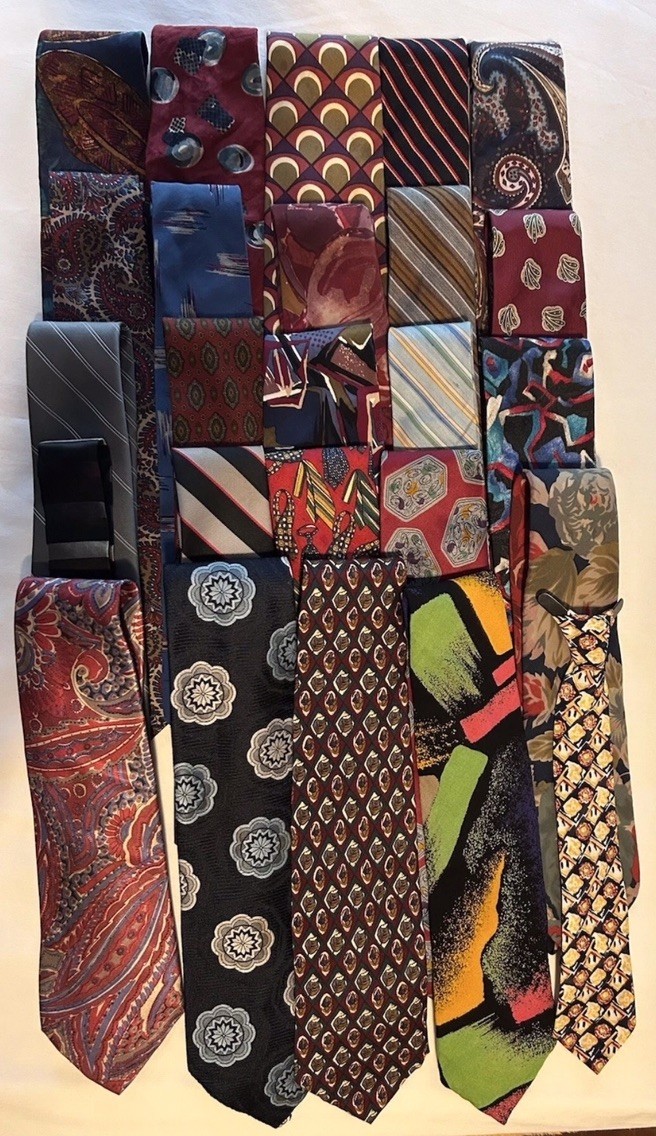 Vintage Lot Of 25 Mens Neck Ties ~ Crafting AS-IS ~ Silk Polyester ~ READ (A)