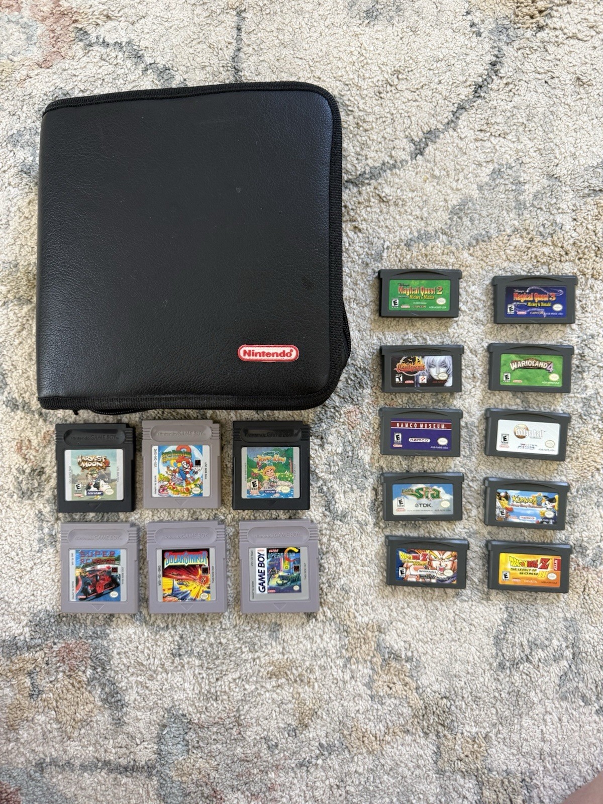 NINTENDO GAME BOY ADVANCE - GBA LOT - VINTAGE GAME BOY CASE INCLUDED