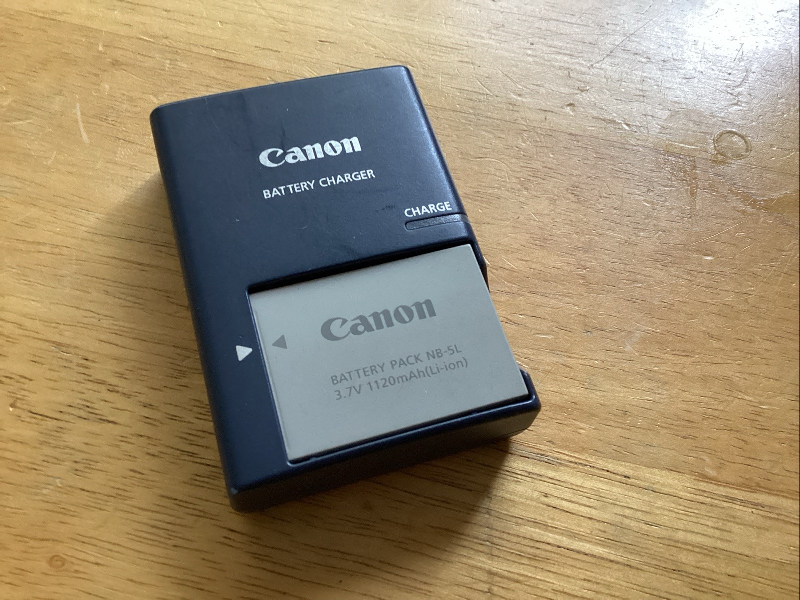 Canon Battery Charger CB-2LX and Battery Pack NB-5L - OEM Genuine - Tested