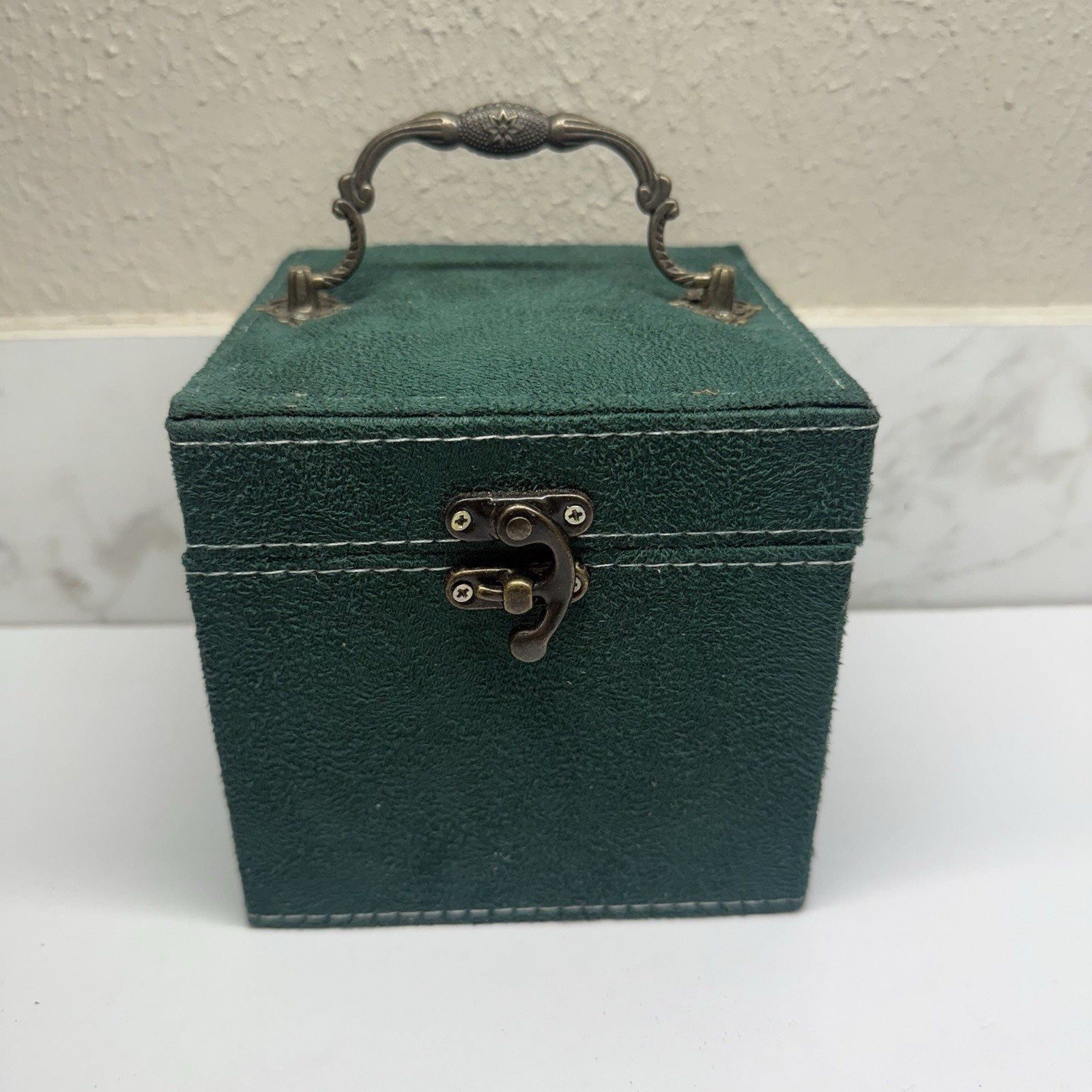 Vintage-Style Green Suede Jewelry Box With Handle, 3 Compartments- 5" Square