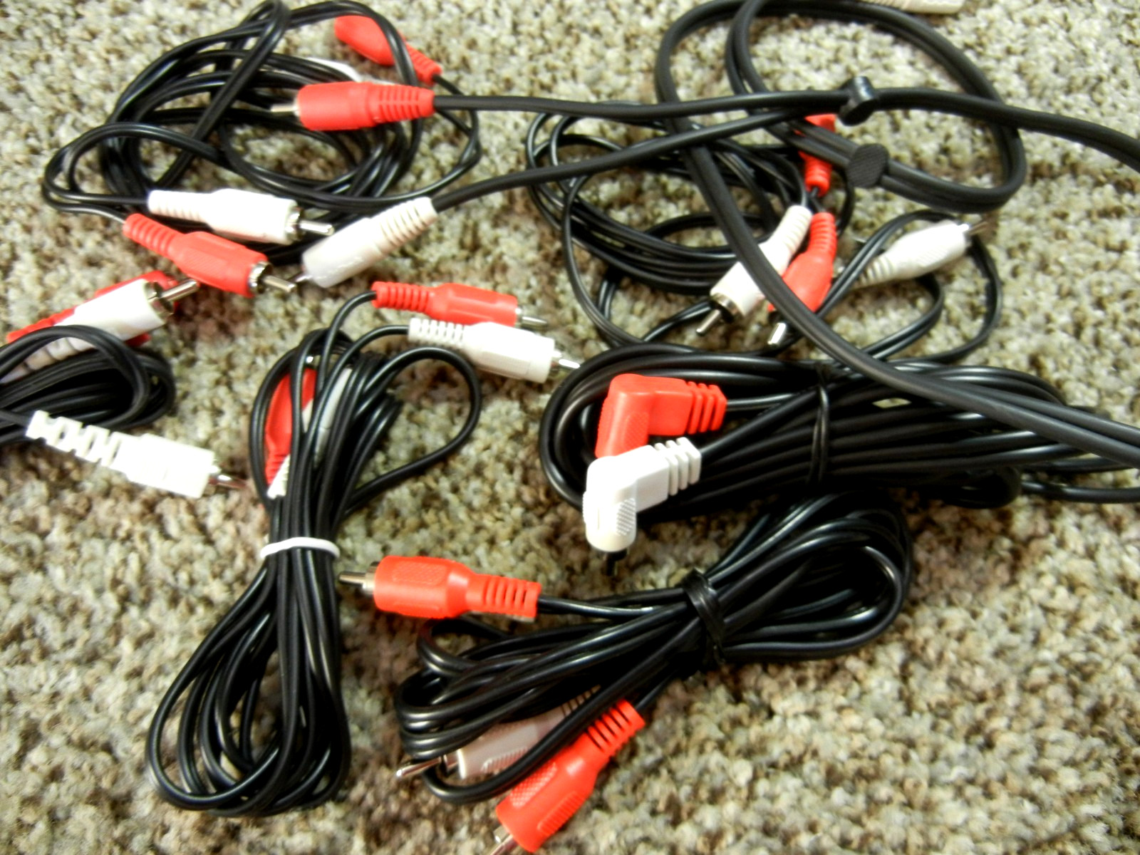 Odd Lot RED/WHITE Analog AUDIO Cables,  Some new, some used!