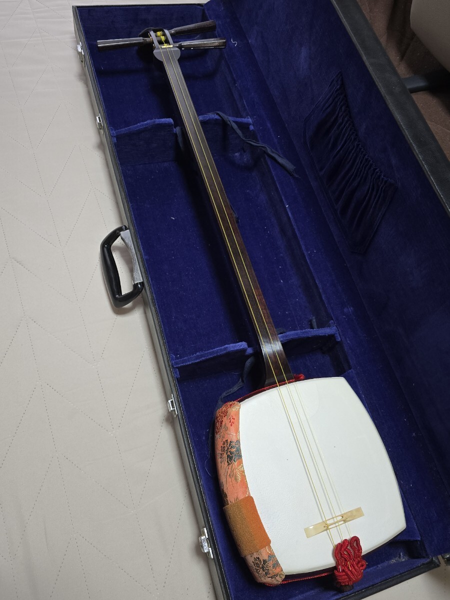 High Quality Shamisen From Beniki With Bonus Case Maintenance Product A600