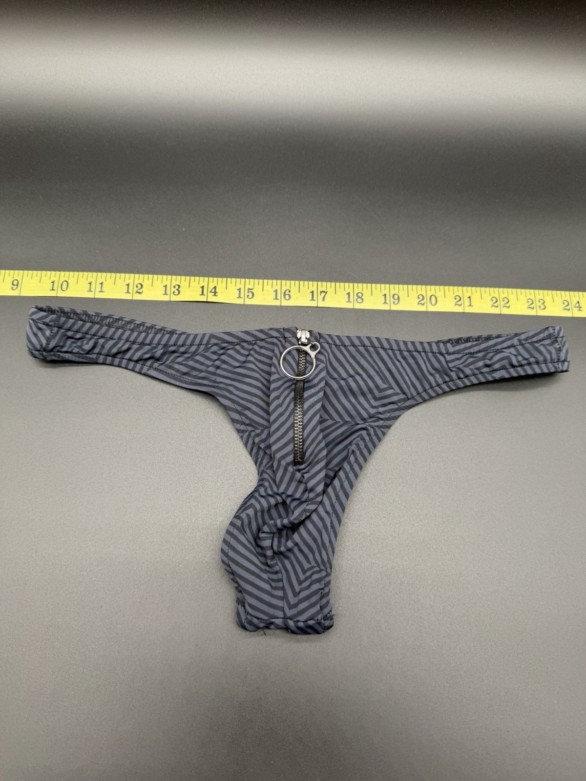Male Power Zip Front Thong S/M Gray Black Striped Ring Zipper Pouch Underwear