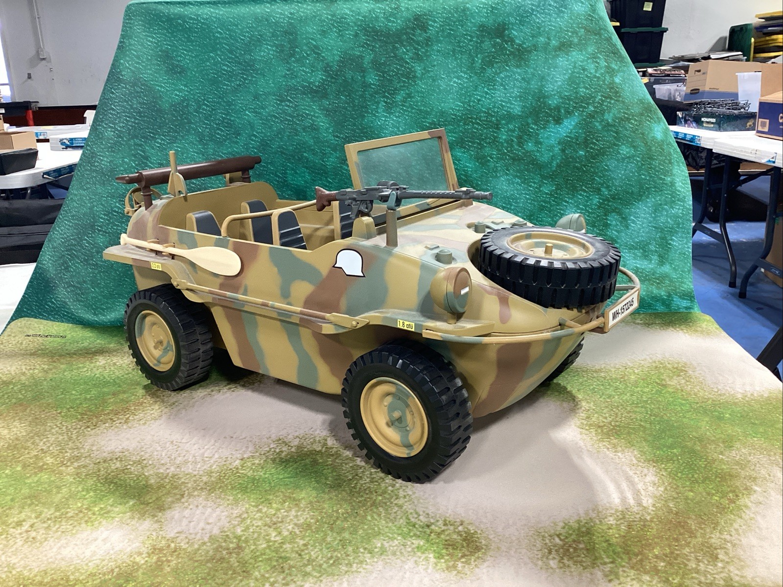 21st Century Ultimate Soldier German Schwimmwagen w/ MG-42 1:12 PV34267