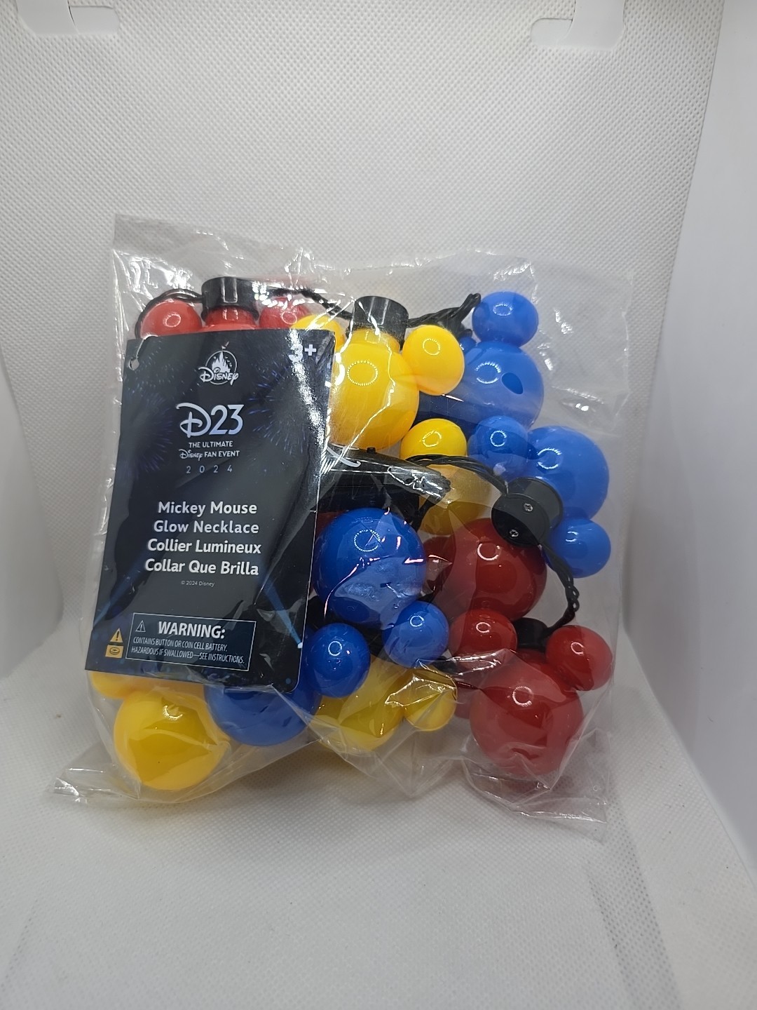 Disney Parks D23 Mickey Mouse Christmas Light up Glow Necklace New Sealed!