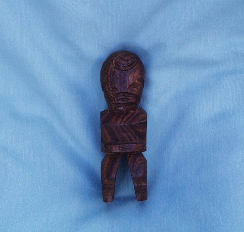 VINTAGE MARQUESAS ISLANDS FRENCH POLYNESIA HAND CARVED WOOD FIGURE