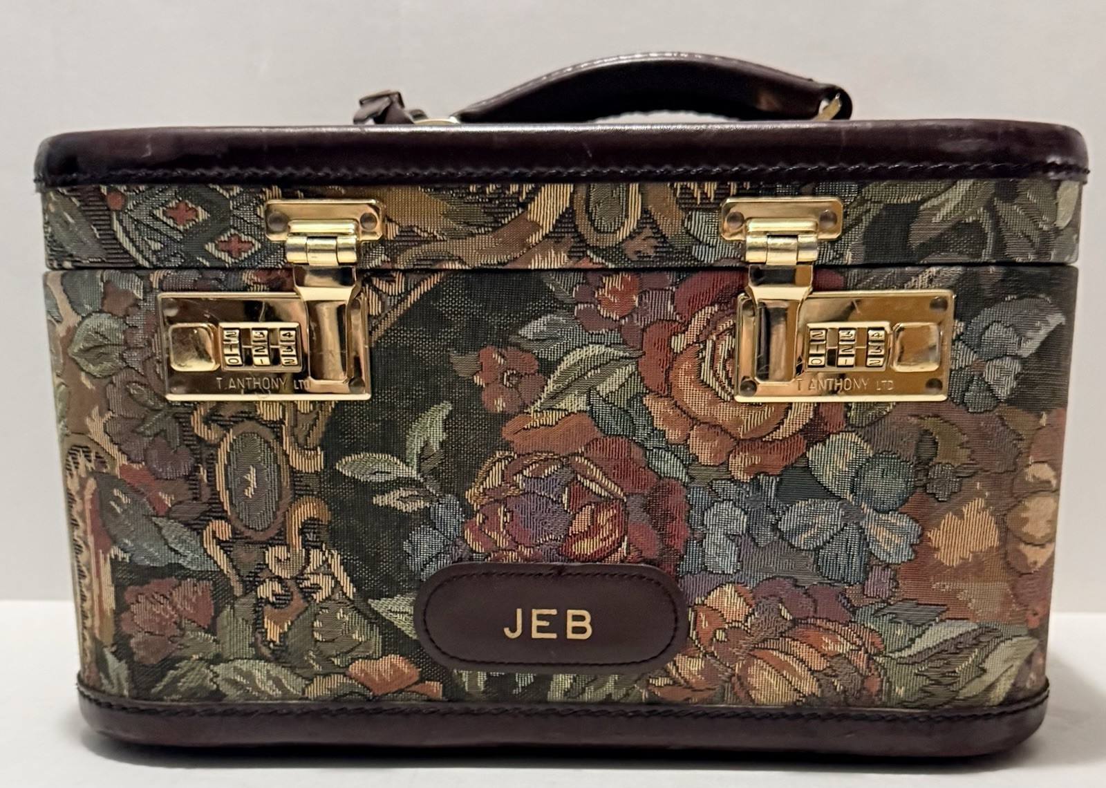 Vintage T. Anthony Luggage Floral Tapestry & Leather Locking Train Vanity Case*