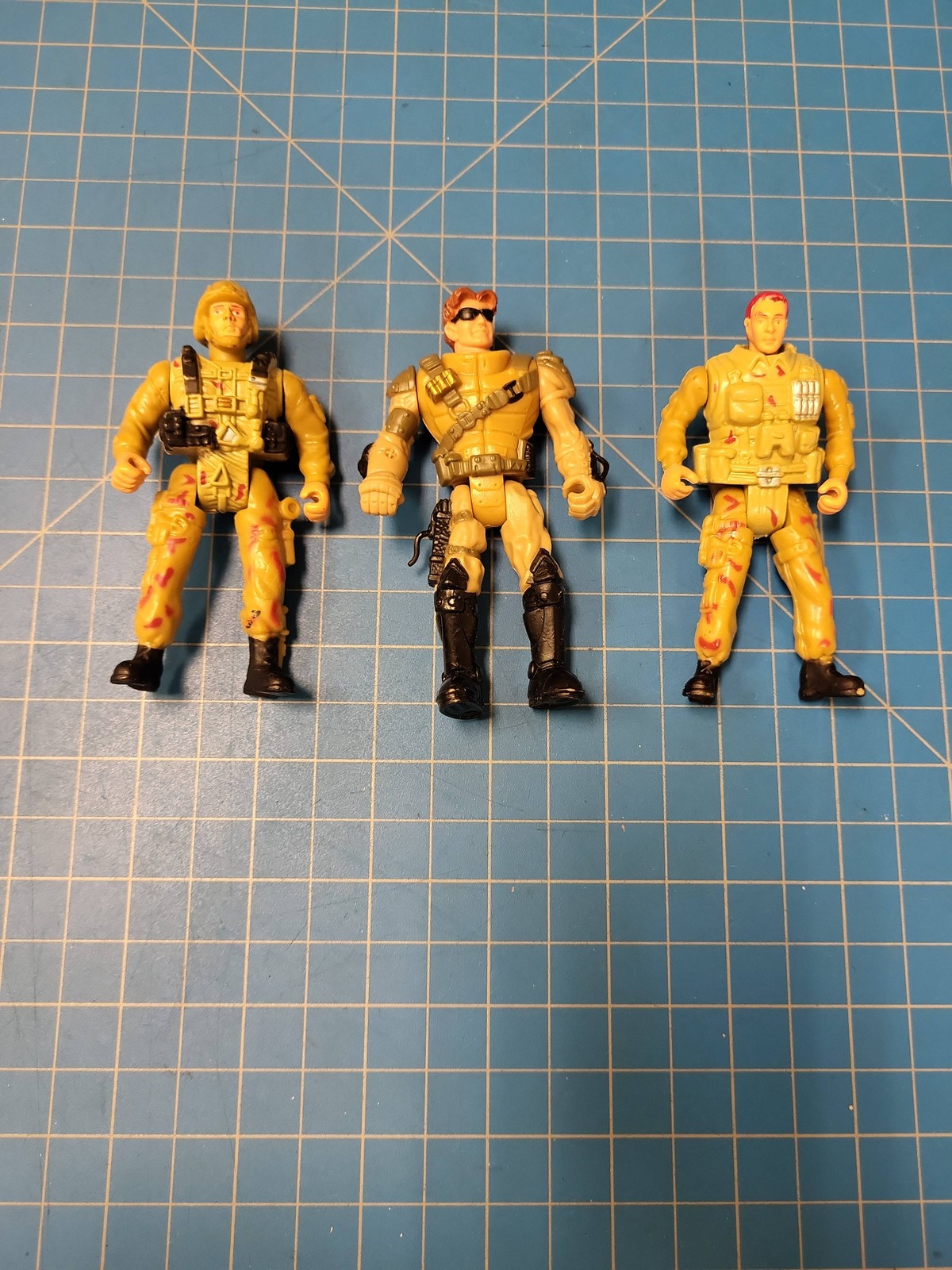 Toy Army Men Action Figures Lot of 3 Military Soldier Playset Figures