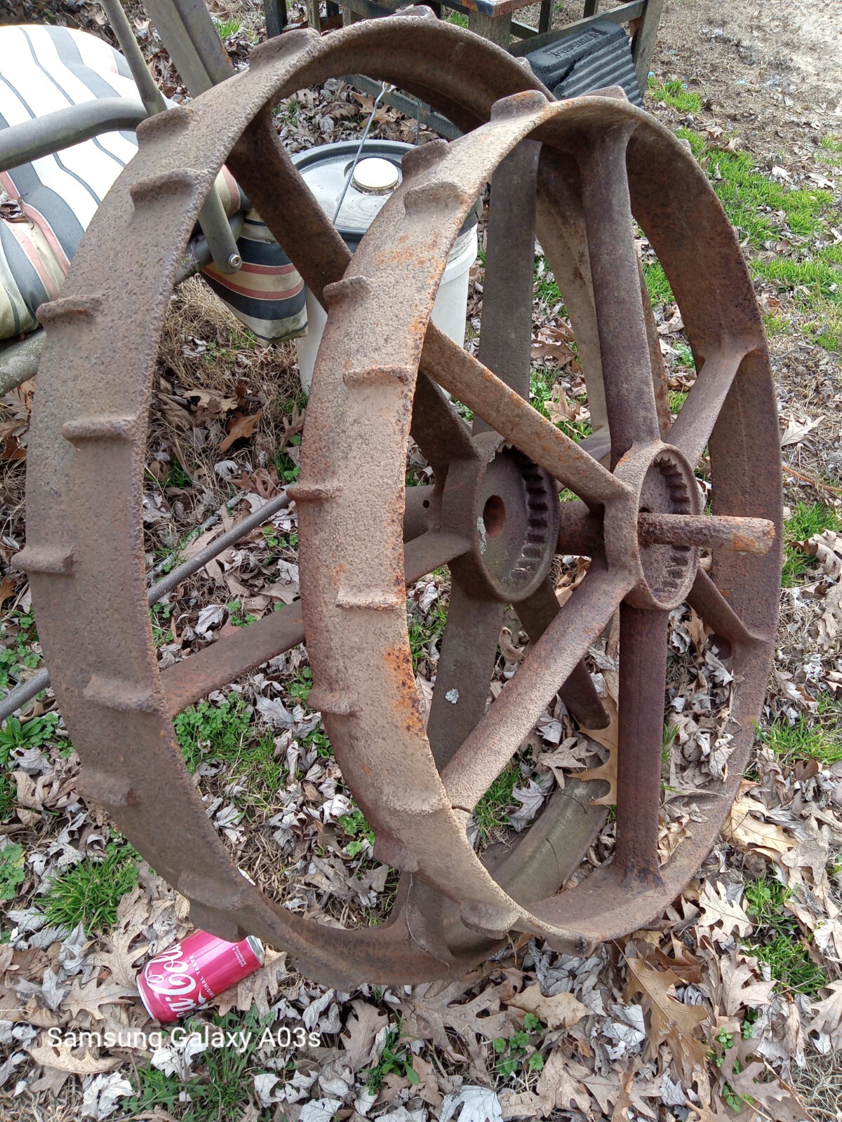 VINTAGE LOT OF 2 ANTIQUE THAYER BABY BUGGY WHEELS  6 SPOKEsS