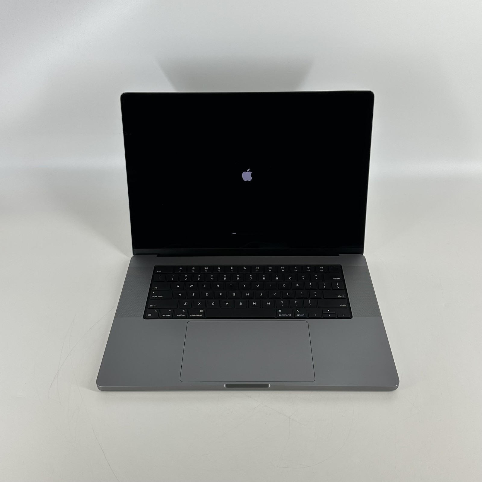 MacBook Pro 16 2021 M1 Pro 10-Core CPU 16-Core GPU 32GB 1TB SSD Space Gray