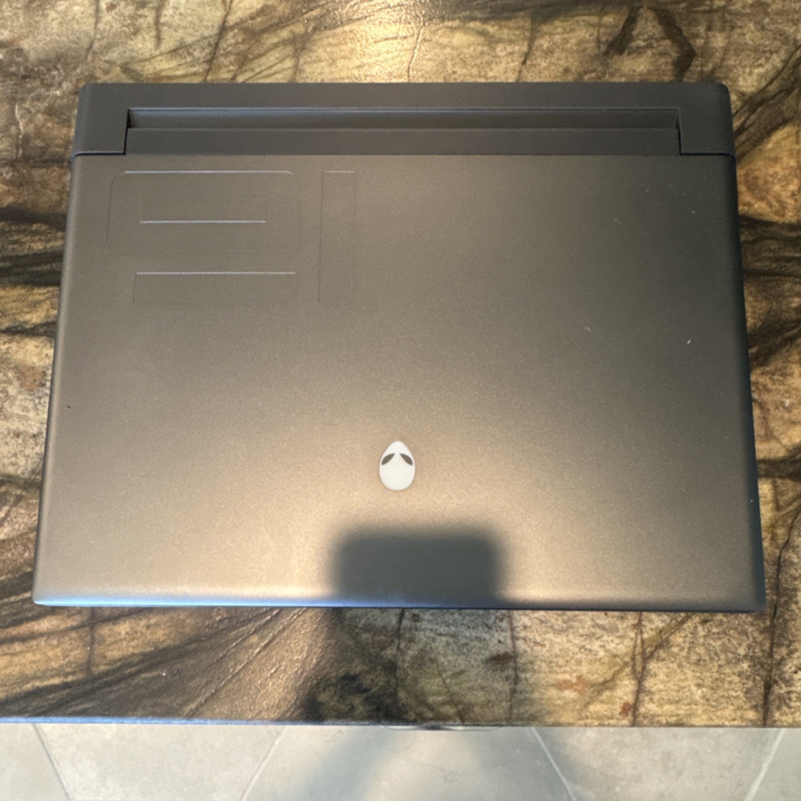 Alienware m16 Gaming Laptop Intel Core i9 16" SSD Windows 11 Black