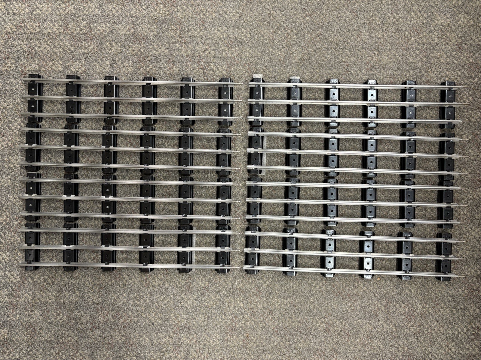 + MTH Standard Gauge Tinplate 14" Straight Tubular Track w/Extra Ties Lot of 8