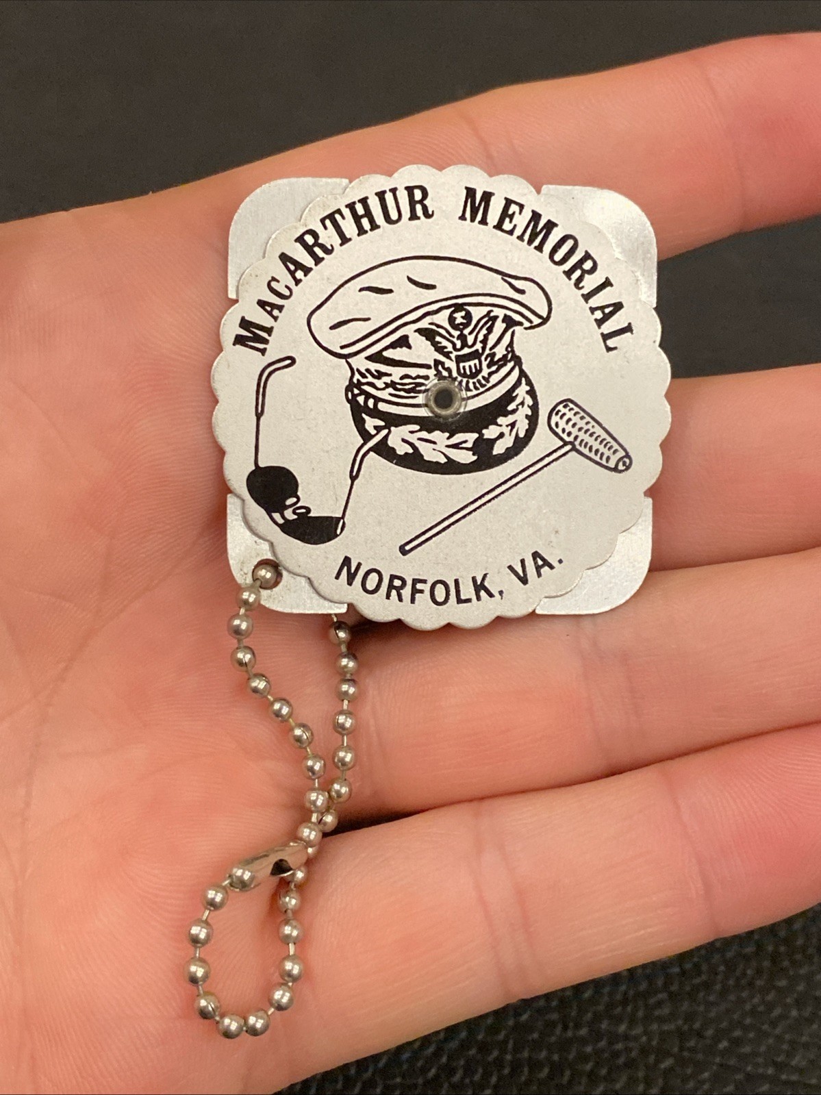 VTG 1993-2020 GENERAL DOUGLAS MACARTHUR MEMORIAL NORFOLK VA PERPETUAL CALENDAR